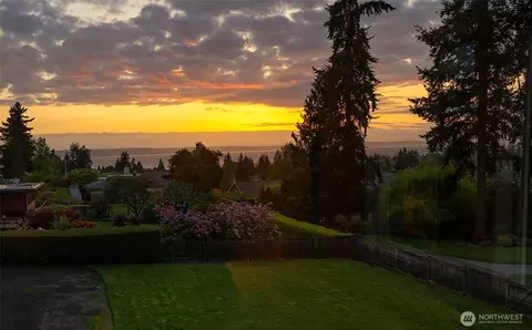 941 Glen St, Edmonds, WA 98020 photo 35