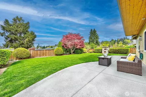 941 Glen St, Edmonds, WA 98020 photo 32