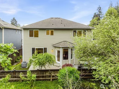 Exterior - 18928 10th Dr SE, Bothell, WA 98012 photo 6 of 6