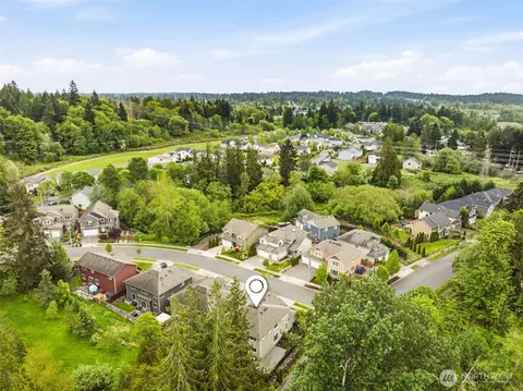 View/Area - 18928 10th Dr SE, Bothell, WA 98012 photo 2 of 4