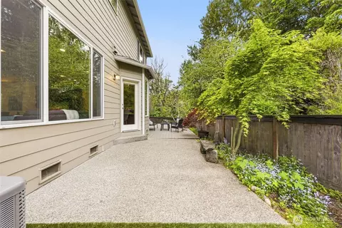 Other - 18928 10th Dr SE, Bothell, WA 98012 photo 6 of 7