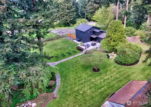 11907 103rd Ave SW, Vashon, WA 98070