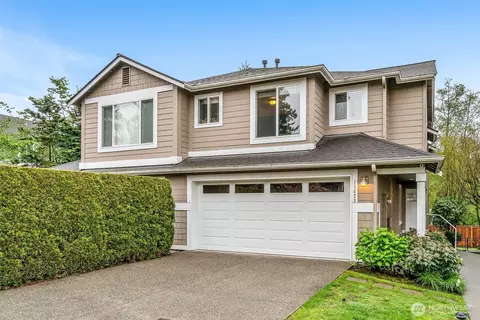 11423 NE 86th St, Kirkland, WA 98033