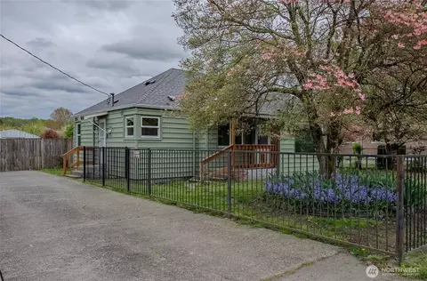 150 R St SE, Auburn, WA 98002