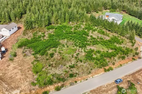 181 High Bank Ln, Woodland, WA 98674