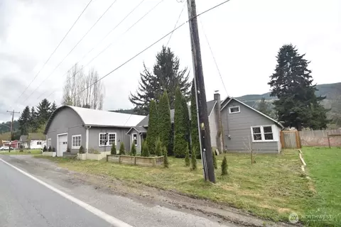 2071 Valley Hwy, Deming, WA 98244