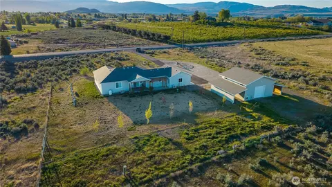 103 Johnson Creek Rd, Omak, WA 98841