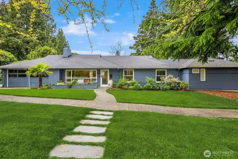 4220 NE 85th St, Seattle, WA 98115