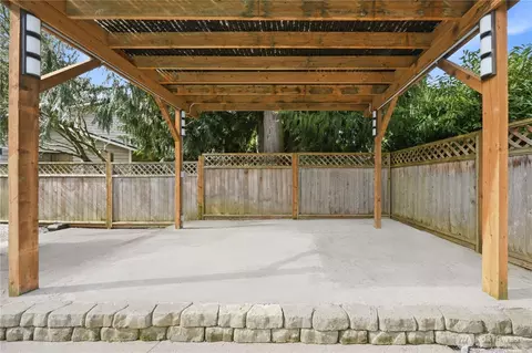 Exterior - 10430 34th Dr SE, Everett, WA 98208 photo 8 of 15