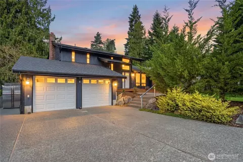 10430 34th Dr SE, Everett, WA 98208