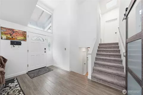 Entry Way - 10430 34th Dr SE, Everett, WA 98208 photo 1 of 3