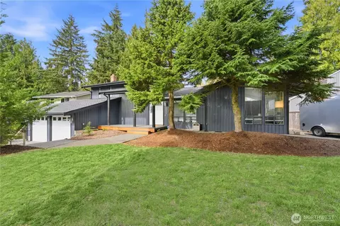 Exterior - 10430 34th Dr SE, Everett, WA 98208 photo 9 of 15
