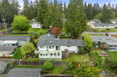10023 Whitecap Dr NW, Olympia, WA 98502