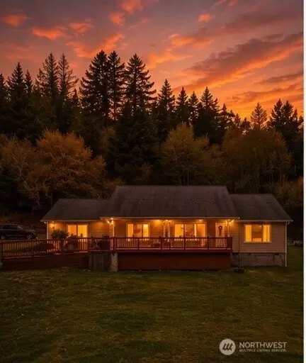 81 Bear Gulch Rd, Aberdeen, WA 98520