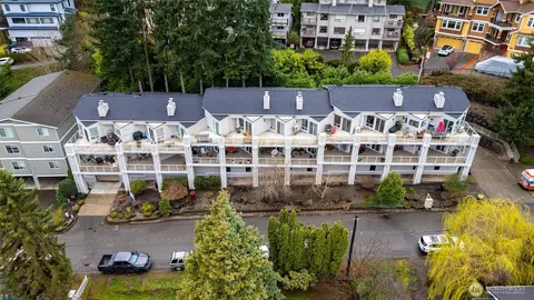 11639 91st Ln NE #3, Kirkland, WA 98034