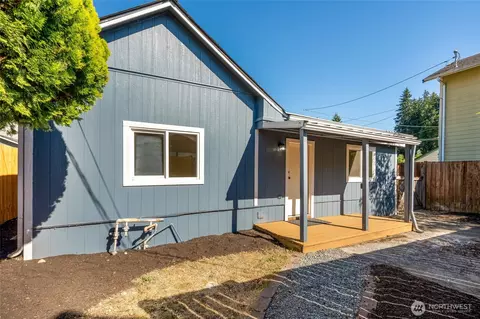 411 N Stillaguamish Ave, Arlington, WA 98223