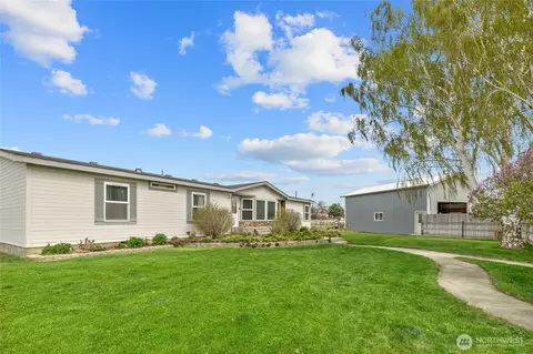 700 N Pierce St, Kittitas, WA 98934