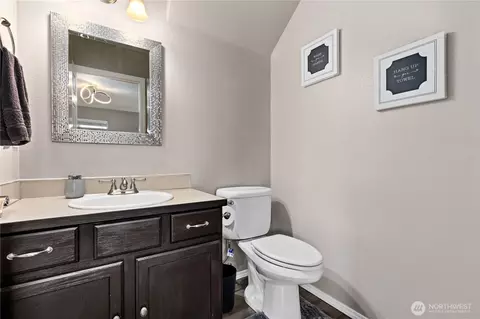 Bath - 16118 93rd St E, Sumner, WA 98390 photo 1 of 3