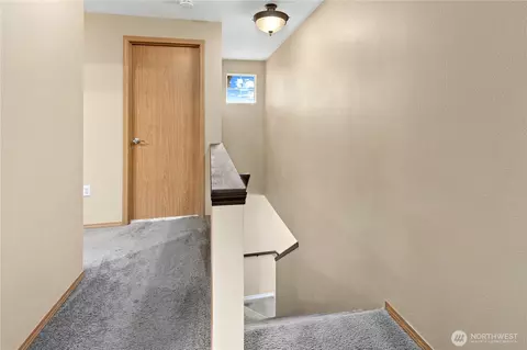 Entry Way - 16118 93rd St E, Sumner, WA 98390 photo 3 of 3