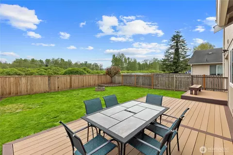 Exterior - 16118 93rd St E, Sumner, WA 98390 photo 4 of 5