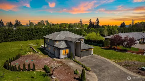 1072 W 55th Ter, Bellingham, WA 98226