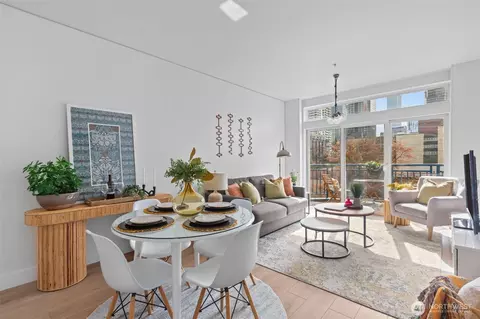 2415 2nd Ave #631, Seattle, WA 98121