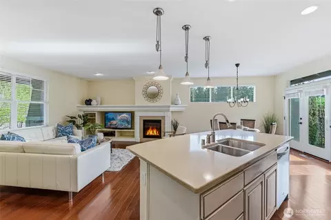 13233 239th Way NE, Redmond, WA 98053