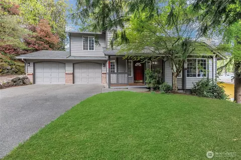800 19th Ave SE, Puyallup, WA 98372