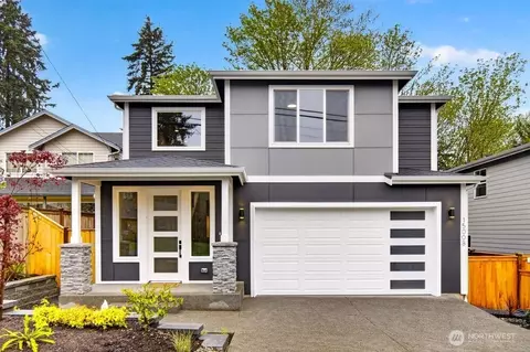 15008 75th Ave NE, Kenmore, WA 98028