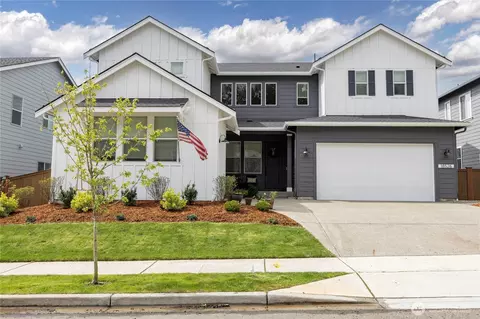 18526 Sawgrass Dr NE, Poulsbo, WA 98370
