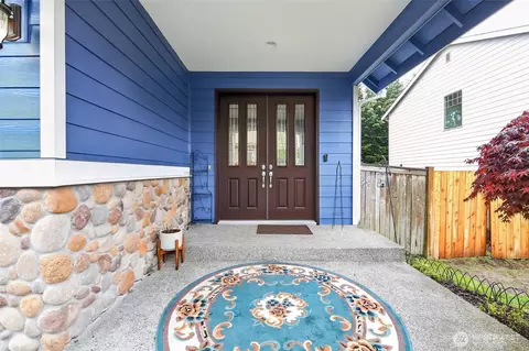11221 SE 216th St, Kent, WA 98031