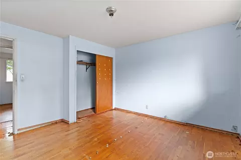 Bedroom - 9012 NE 178th St, Bothell, WA 98011 photo 6 of 7