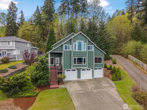 15220 197th St E, Orting, WA 98360