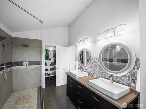 Bath - 15220 197th St E, Orting, WA 98360 photo 4 of 5