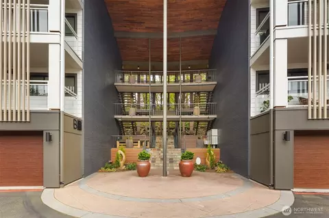 130 105th Ave SE #A-305, Bellevue, WA 98004