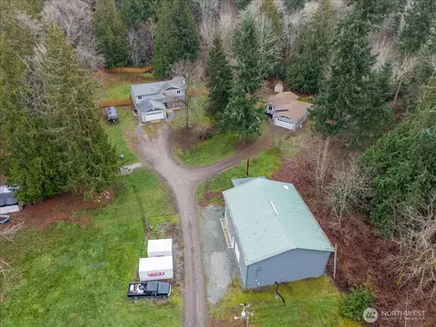 2295 S Camano Dr, Camano Island, WA 98282