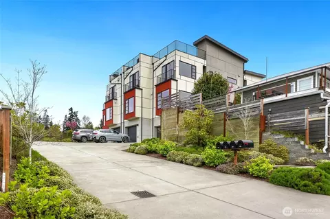 28008 8th Ln S, Des Moines, WA 98198