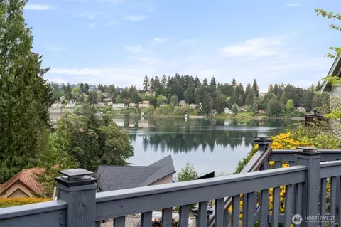 2490 Rocky Point Rd NW, Bremerton, WA 98312