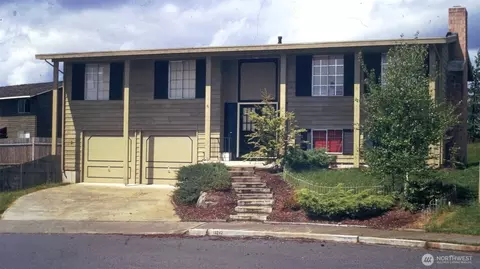 13242 118th Pl NE, Kirkland, WA 98034