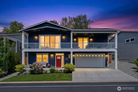 317 Village Dr, Manson, WA 98831