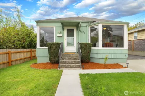 1123 Trenton Ave, Bremerton, WA 98310