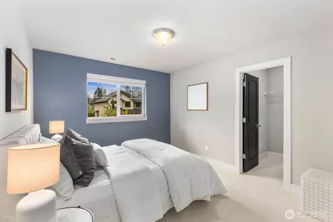 Bedroom - 3725 200th Pl SE, Bothell, WA 98012 photo 4 of 7