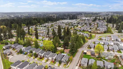 View/Area - 3725 200th Pl SE, Bothell, WA 98012 photo 3 of 5