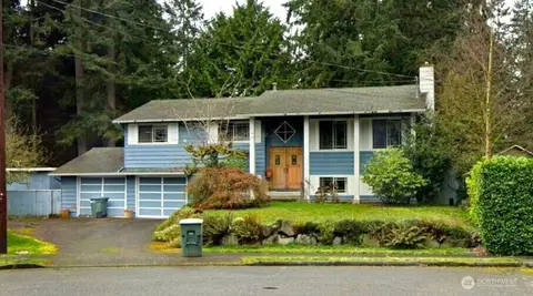 6126 189th Pl SW, Lynnwood, WA 98036