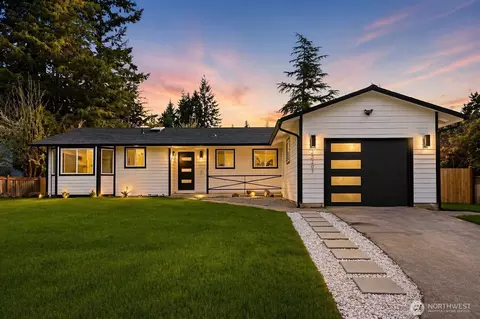 23207 46th Ave W, Mountlake Terrace, WA 98043