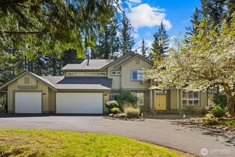 45807 SE 137th St, North Bend, WA 98045