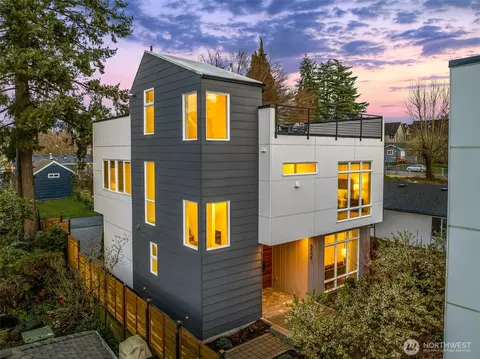 8848 20th Ave SW, Seattle, WA 98106