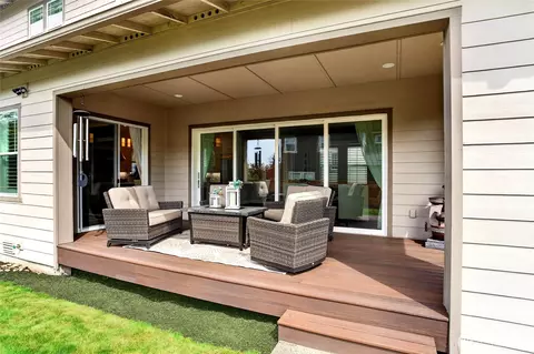 Exterior - 3348 218th St SE, Bothell, WA 98021 photo 4 of 8