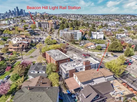 View/Area - 3015 Beacon Ave S, Seattle, WA 98144 photo 2 of 3