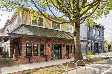 Exterior - 3015 Beacon Ave S, Seattle, WA 98144 photo 4 of 4